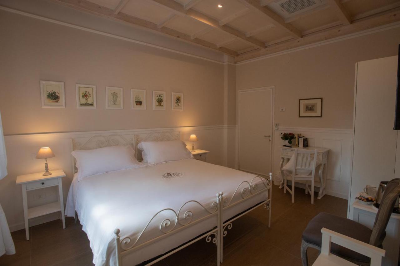 Villa Luce Assisi Rooms & Suites Εξωτερικό φωτογραφία